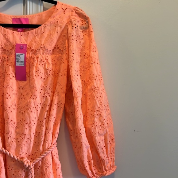 Lilly Pulitzer M Kayla Sleeved Rivera Eyelet Dress Size L also have a M listing - Picture 4 of 6